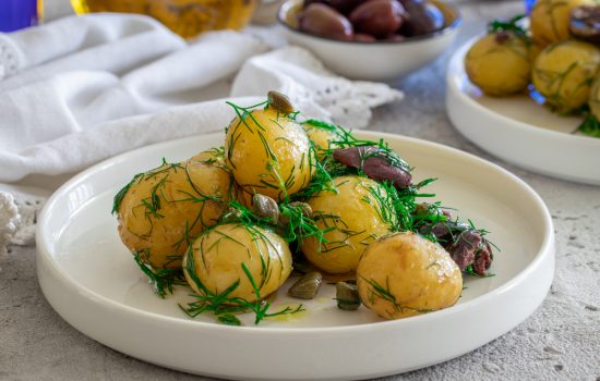Mediteranska krompir salata